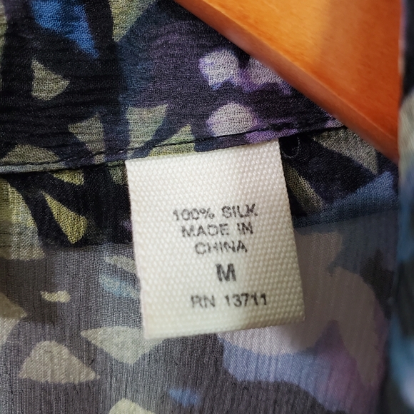 MARSH LANDING 100% Silk Black and Purple Sheer Button Up Floral Top Sz M - Picture 6 of 11